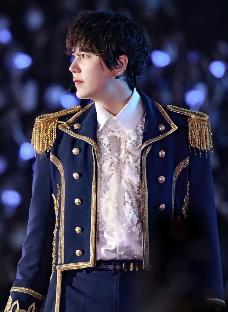 Kyute_Power's tweet photo. Always with KYUHYUN 
#슈퍼주니어 #규현
#SUPERJUNIOR #KYUHYN https://t.co/7usVwrEKSL
