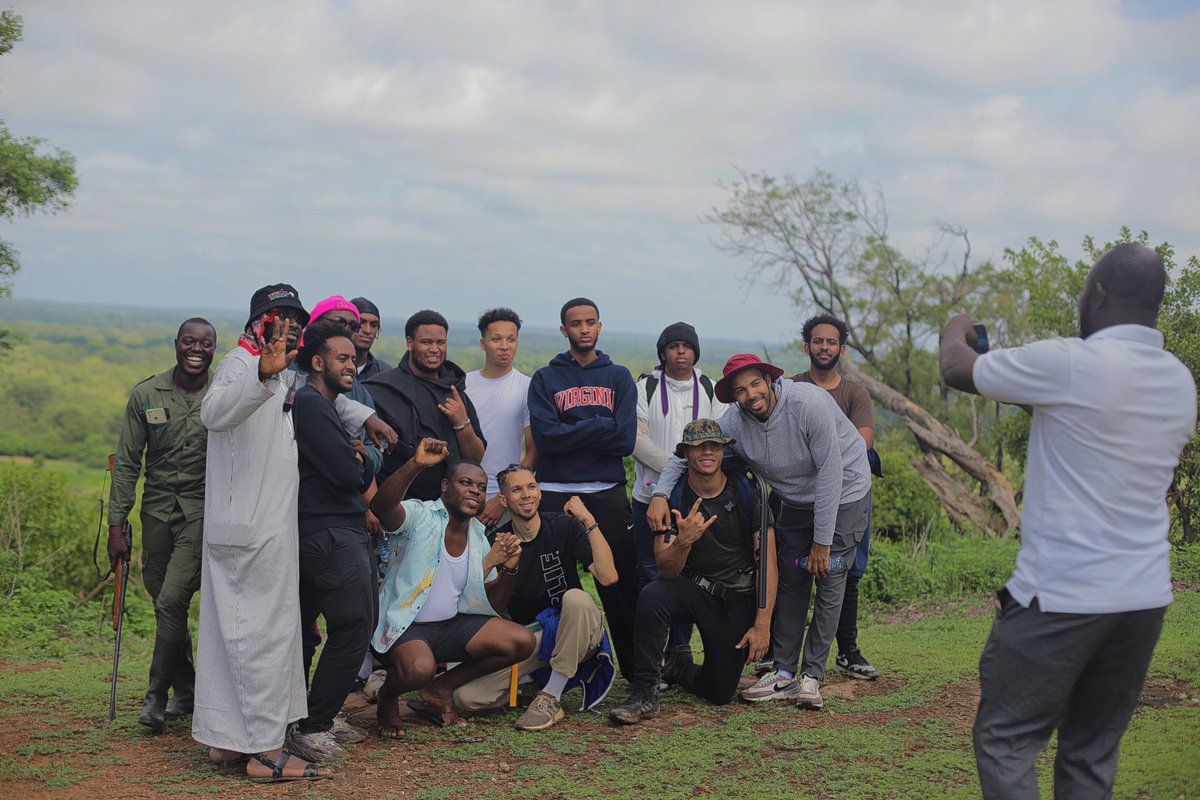 WordisBondPDX's tweet photo. Ambassadors embarked on an elephant nature hike in Mole National Park in Northern Ghana, home to 800 wild elephants!

Ambassadors got to see several herds up close on our hike, swim &amp; relax &amp; the park hotel pool, &amp; participate in several service projects.

🐘🇬🇭👑
#WordisBondPDX https://t.co/zeMqzAzB4h