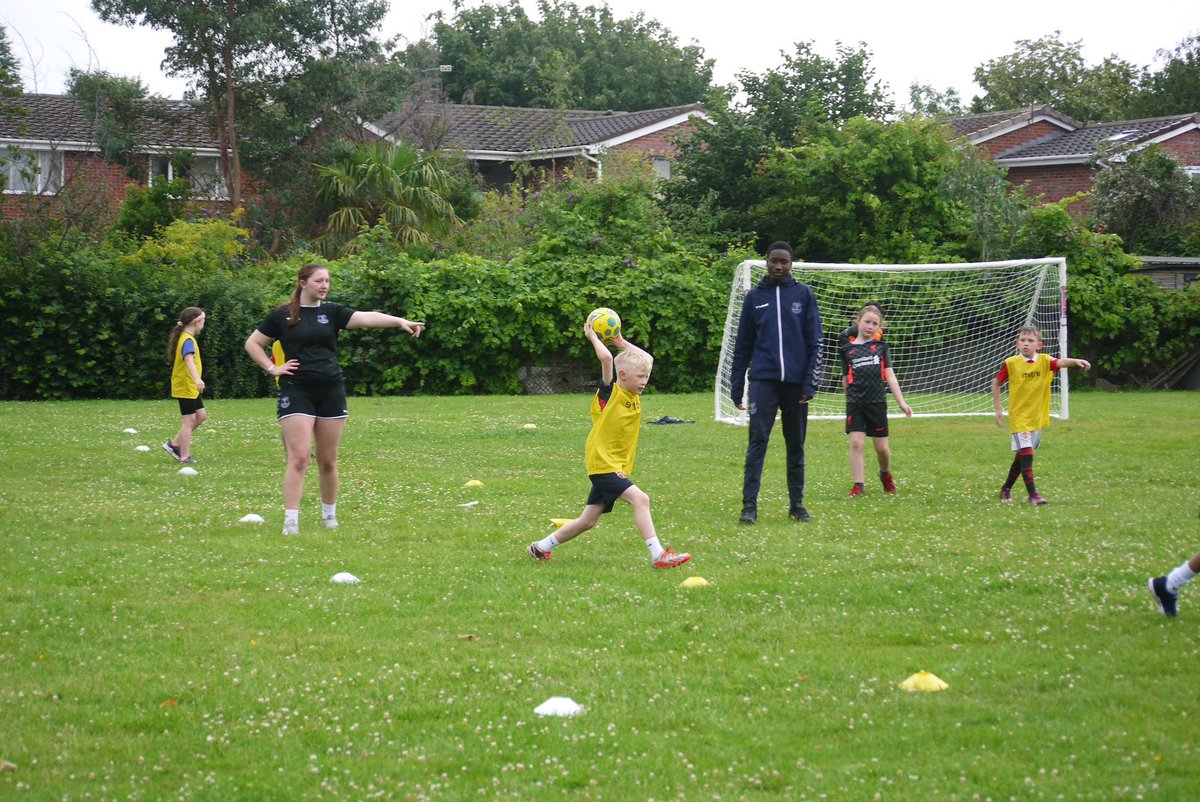 Oldfield Primary tweet media