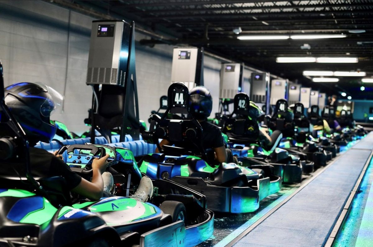 AndrettiKarting's tweet photo. All lined up and ready to get the weekend started at Andretti Indoor Karting &amp; Games #Andretti #Karting #Racing #GoKart #FamilyFun #SummerFun https://t.co/wvEs2LLl9h