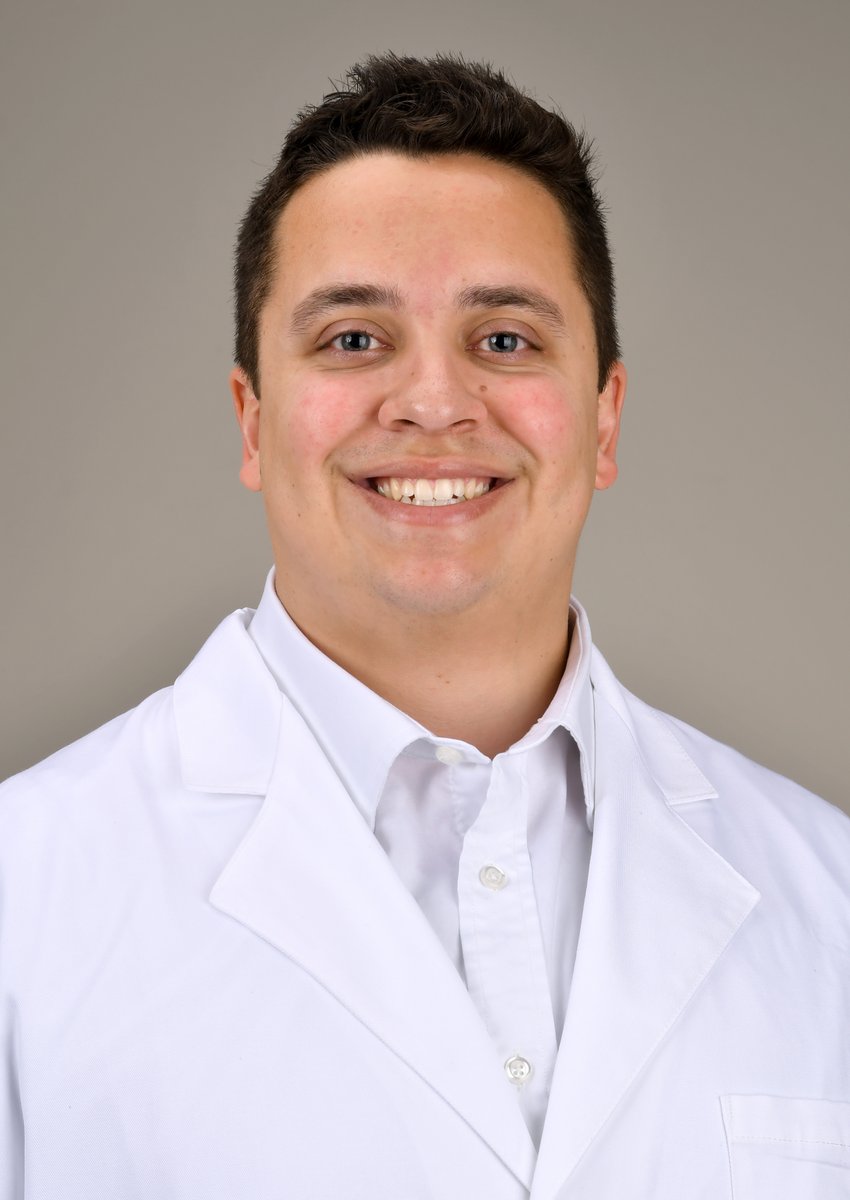 UTHMedPhys's tweet photo. We are thrilled to welcome our newest assistant professor, Dr. Justin Brown, who just completed his residency at the @UFMedPhys program! He is a board certified Diagnostic and Nuclear Medicine Physicist and is an MR Safety expert! #UTHMedPhys #MedicalPhysics #DABR #DABSNM #MRSE https://t.co/Eo2YY7oSe6