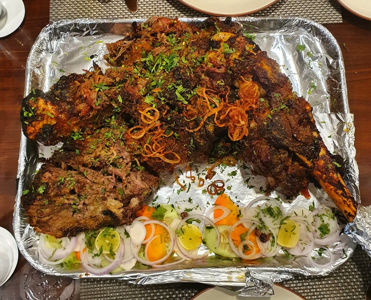 thtruevagabond's tweet photo. Tender, juicy, delicious,  melting in the mouth. Tandoori Raan.
#tandoori #raan #tandooriraan #muttonraan #dinner #foodexplorer #foodblogger #kashmir #mutton  #biryani #muttonbiryani https://t.co/iRkJJBQweT