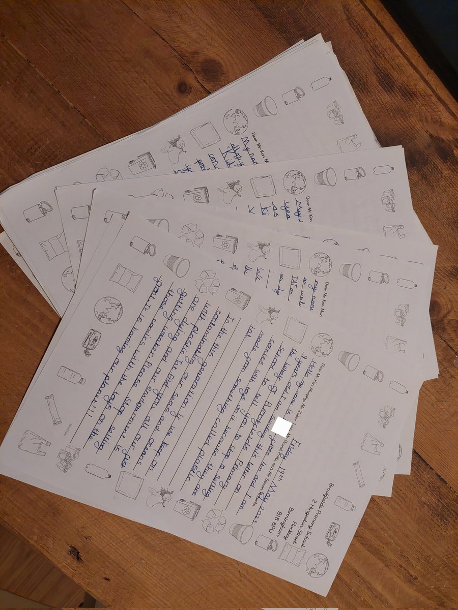 Day 134 for @Tesco #LetterstoKen Day 34 for @sainsburys @Morrisons @asda More letters from.chikdren asking for supermarkets to stop selling their magazines covered in tat. #KAPtat 💚 @BePlasticClever @BePlasticClever @chrisdysonHT