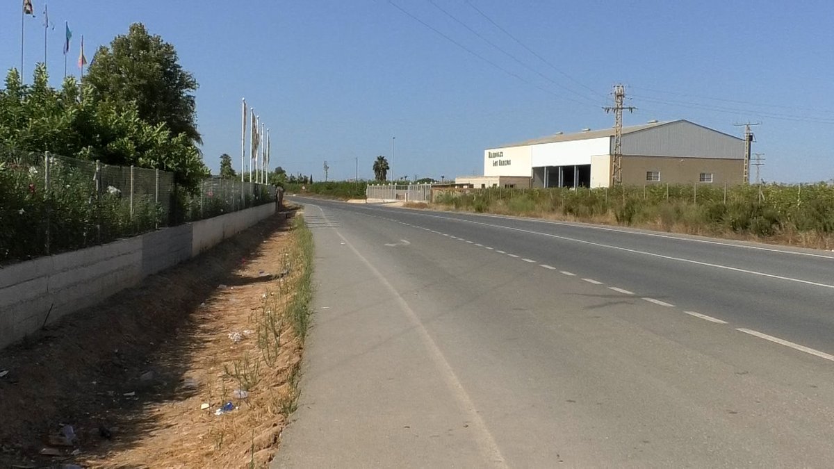 tuweb_tv's tweet photo. 🖨▶️ El PSOE de San Javier muestra su preocupación por el incumplimiento del acuerdo para el arreglo de la carretera del Aeropuerto que se adoptó en el pleno municipal hace un año. 22.00h #ActualidadInformativo Canal 1 Mar Menor-TP https://t.co/mcMOfL1Irf