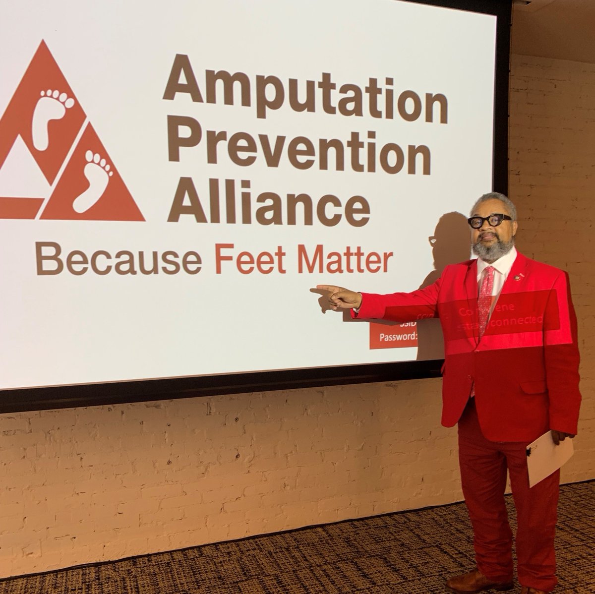 RepDonaldPayne's tweet photo. We must do more to improve the health of people who suffer health complications that could result in a preventable amputation. I spoke at the APA summit about how my bill, the ARC Act, could save the limbs and lives of 200,000 Americans. https://t.co/ROXxUu3Us0