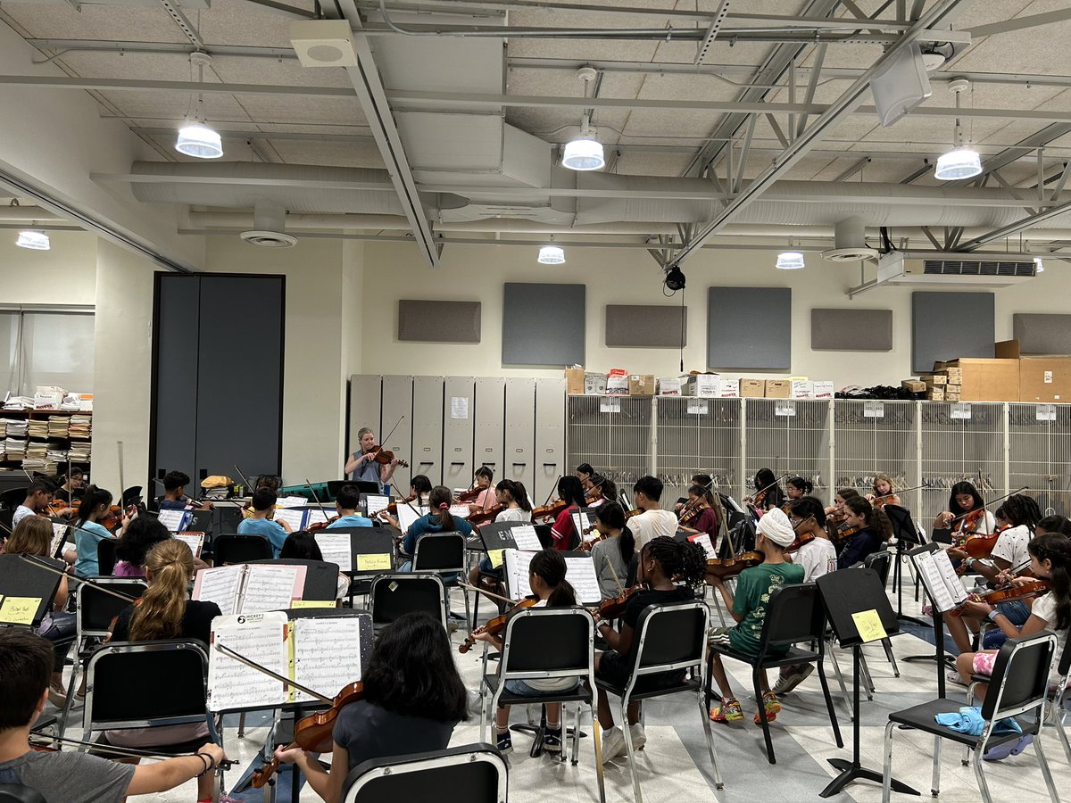 JessicaShenker's tweet photo. Lots of fun visiting EMHS Summer Music! Keep up the great work! @EastMeadowArts @mrshalemusic https://t.co/NAle3BYDb5