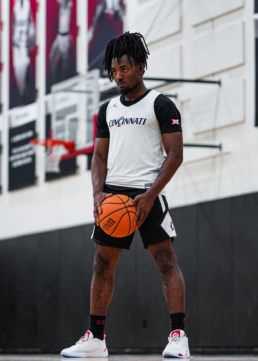 Cincinnati Men’s Hoops tweet media