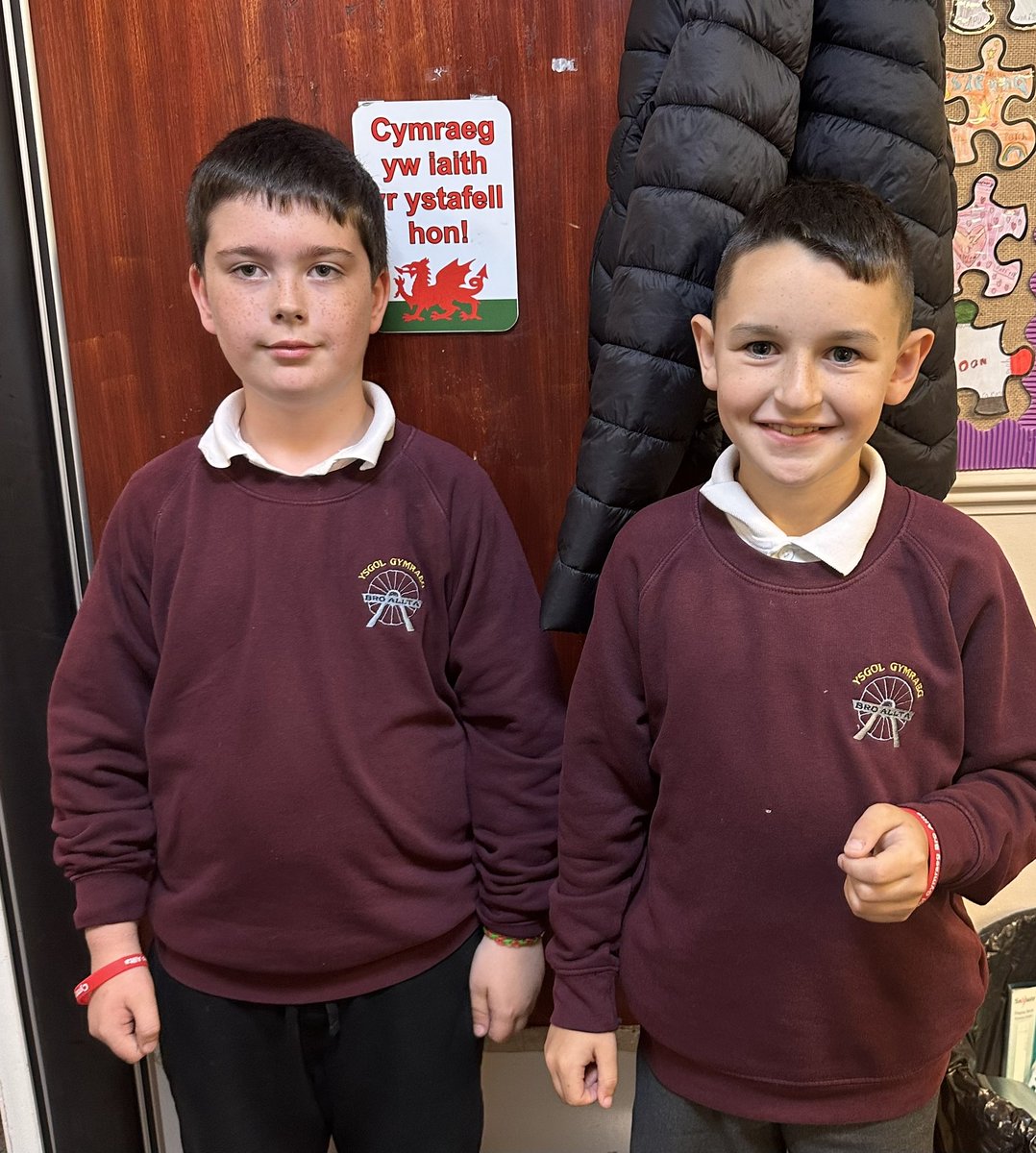 ysgolbroallta's tweet image. Llongyfarchiadau mawr i sêr a Chymry Campus yr wythnos #OFIF ⭐️🏴󠁧󠁢󠁷󠁬󠁳󠁿