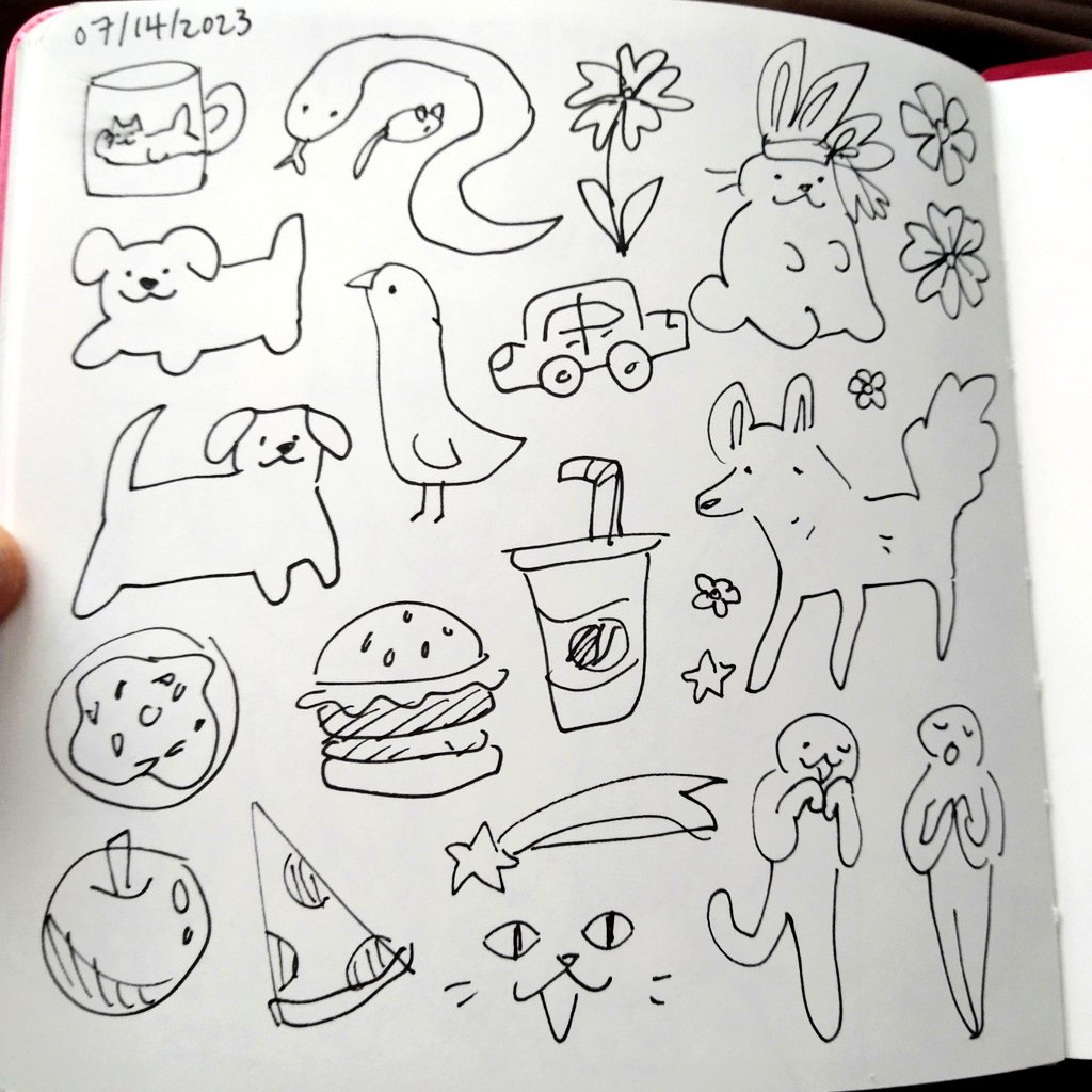 Started a new sketchbook this week ✍️ 