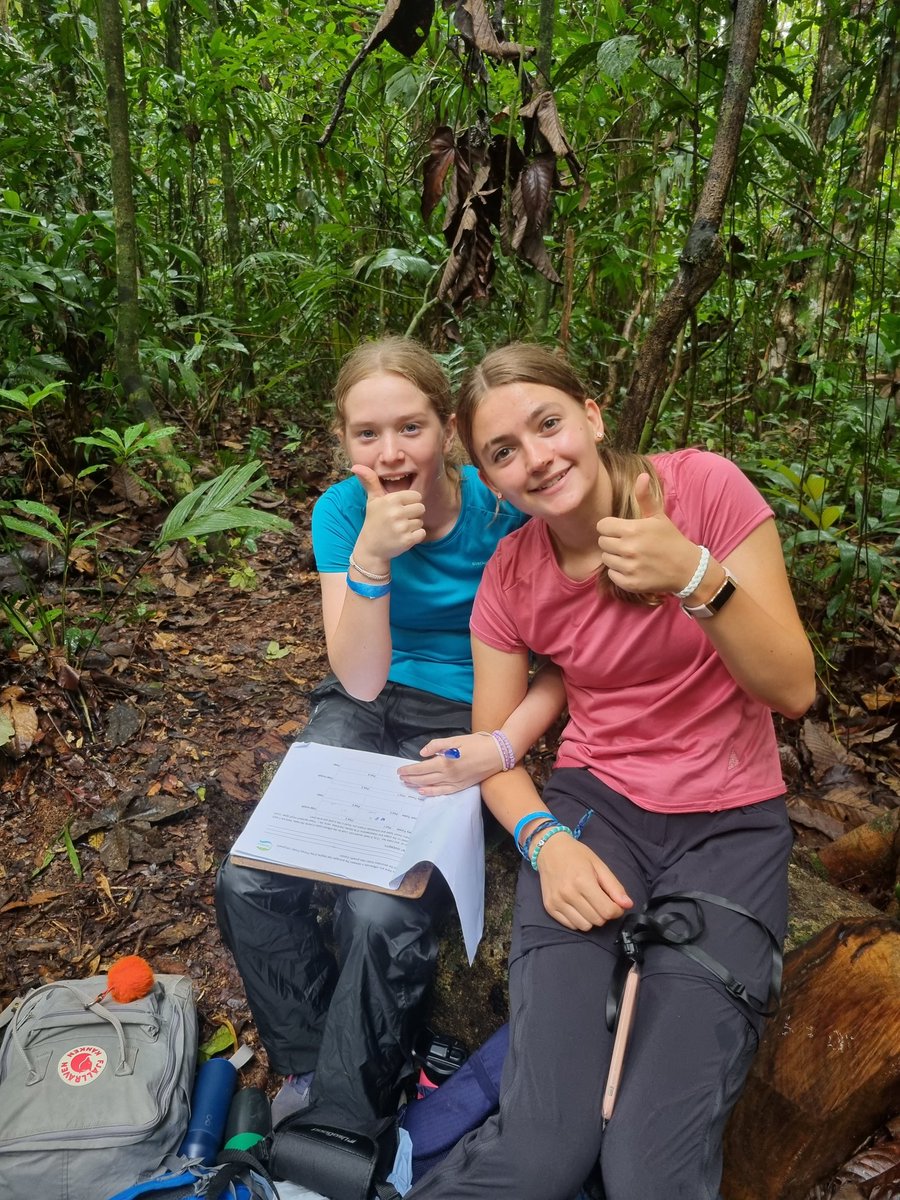 Hands-on conservation studies in Sarapiqui (with a few bullet ants in sight!) 🐜