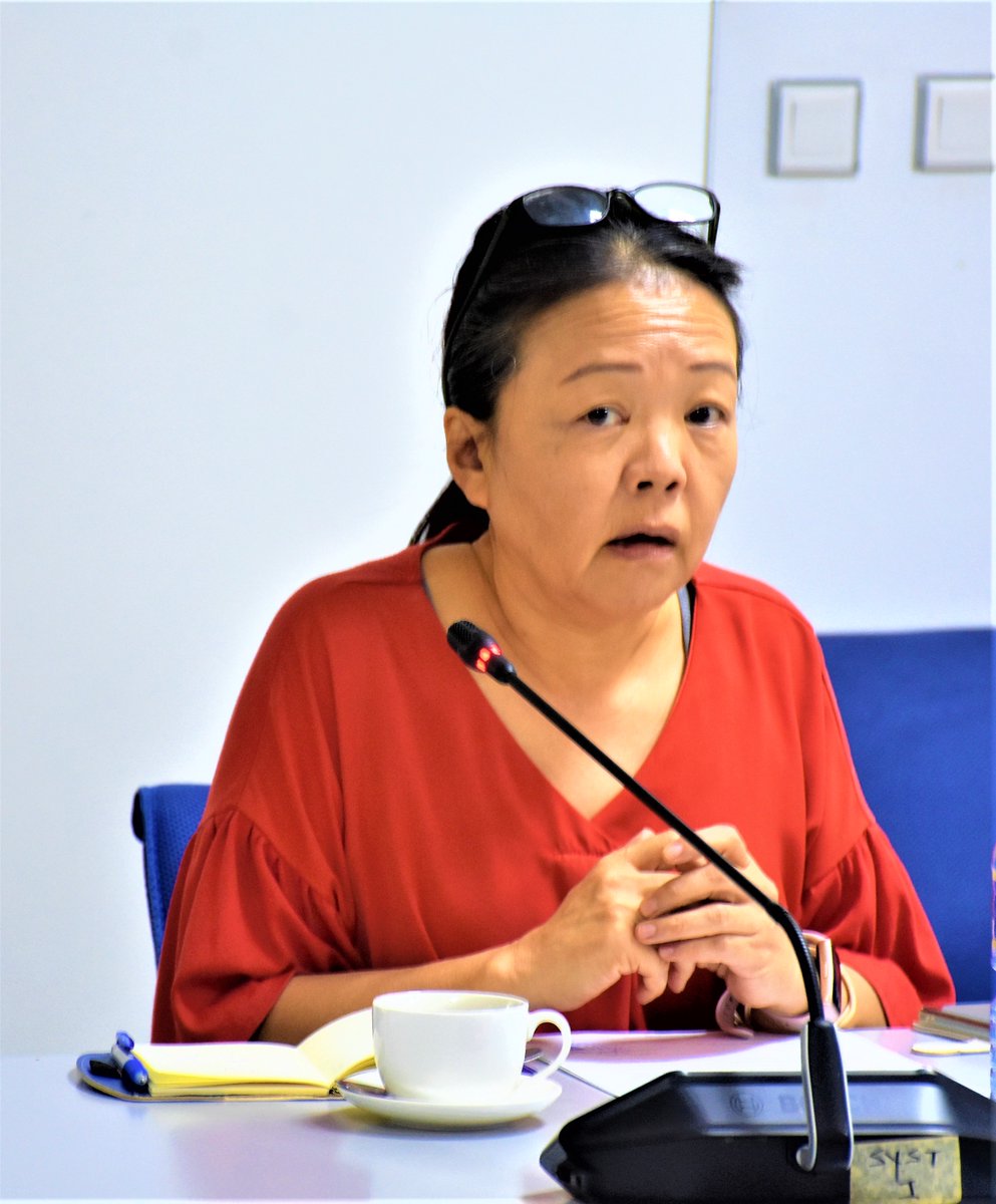 1/2:En prélude à la session de Sept. 2023 du Conseil d'Administration de l'<a href="/UNFPA/">UNFPA</a> qui verra l'adoption du nouveau programme pays (2024-2027), le staff de <a href="/UNFPABurundi/">UNFPA in Burundi</a> s'est entretenu ce vendredi avec les pays membres dudit conseil.  
<a href="/NLinBurundi/">Ambassade du Royaume des Pays-Bas au Burundi</a> <a href="/US_Emb_Burundi/">U.S. Embassy Burundi</a> <a href="/UNFPA_ESARO/">UNFPA East and Southern Africa</a>