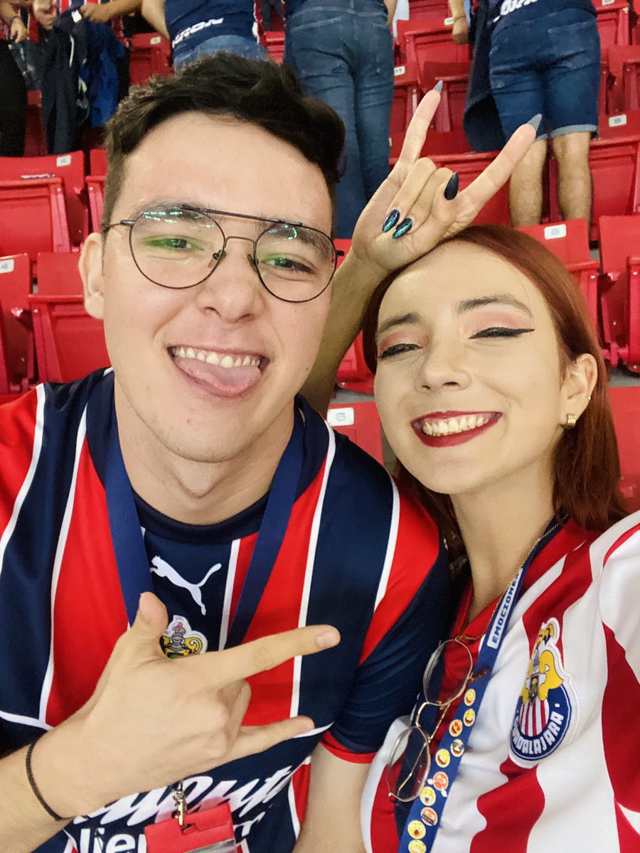 JeikRocha's tweet photo. Arriba las @Chivas 

Me veo en la necesidad de ilusionarme. https://t.co/OKUJkKfWut