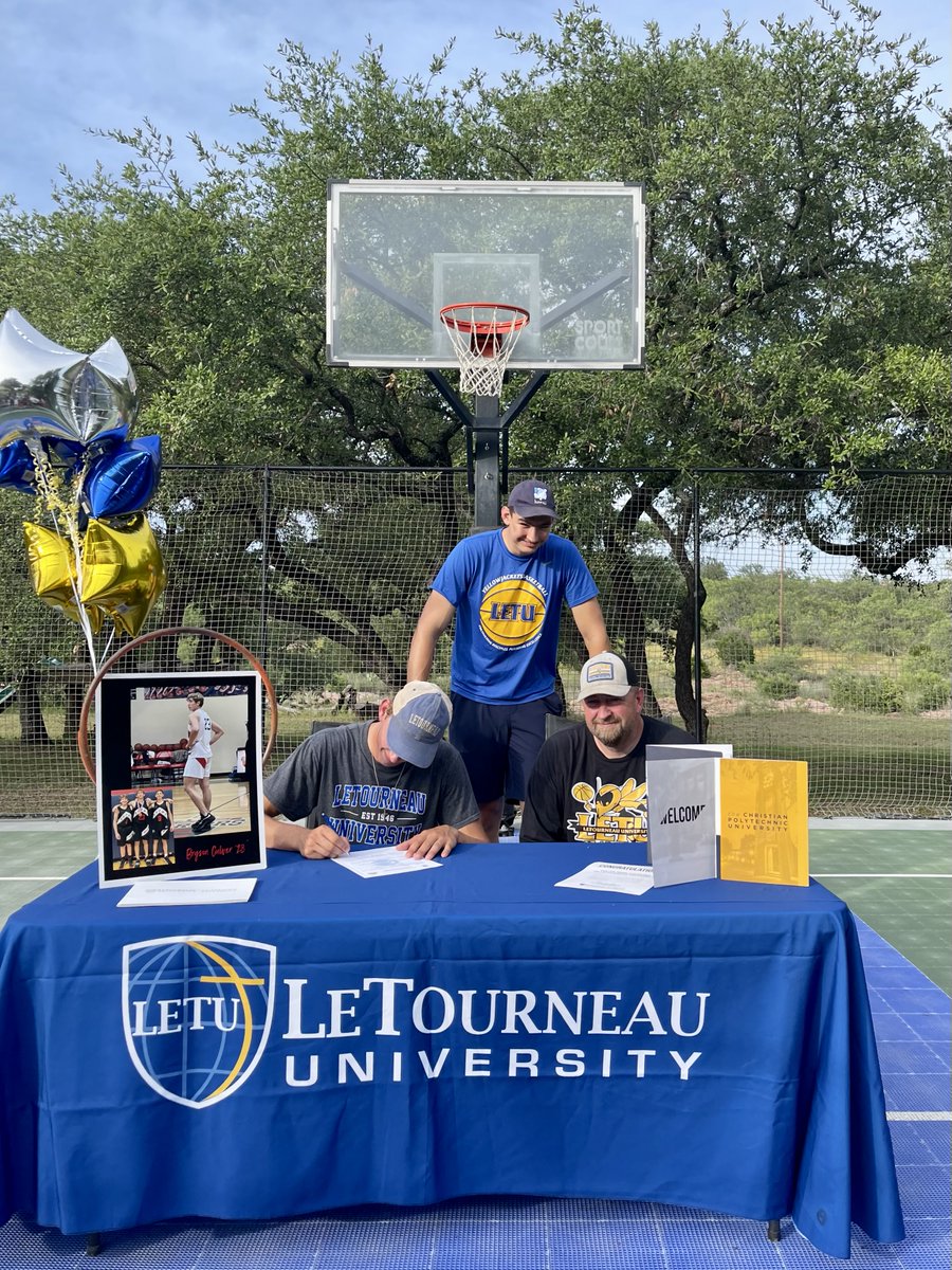 LETUMBB's tweet photo. 📸 | SIGNING DAY | @BrysonMCulver 

#LETUBrotherhood https://t.co/LgDnNaPd3l