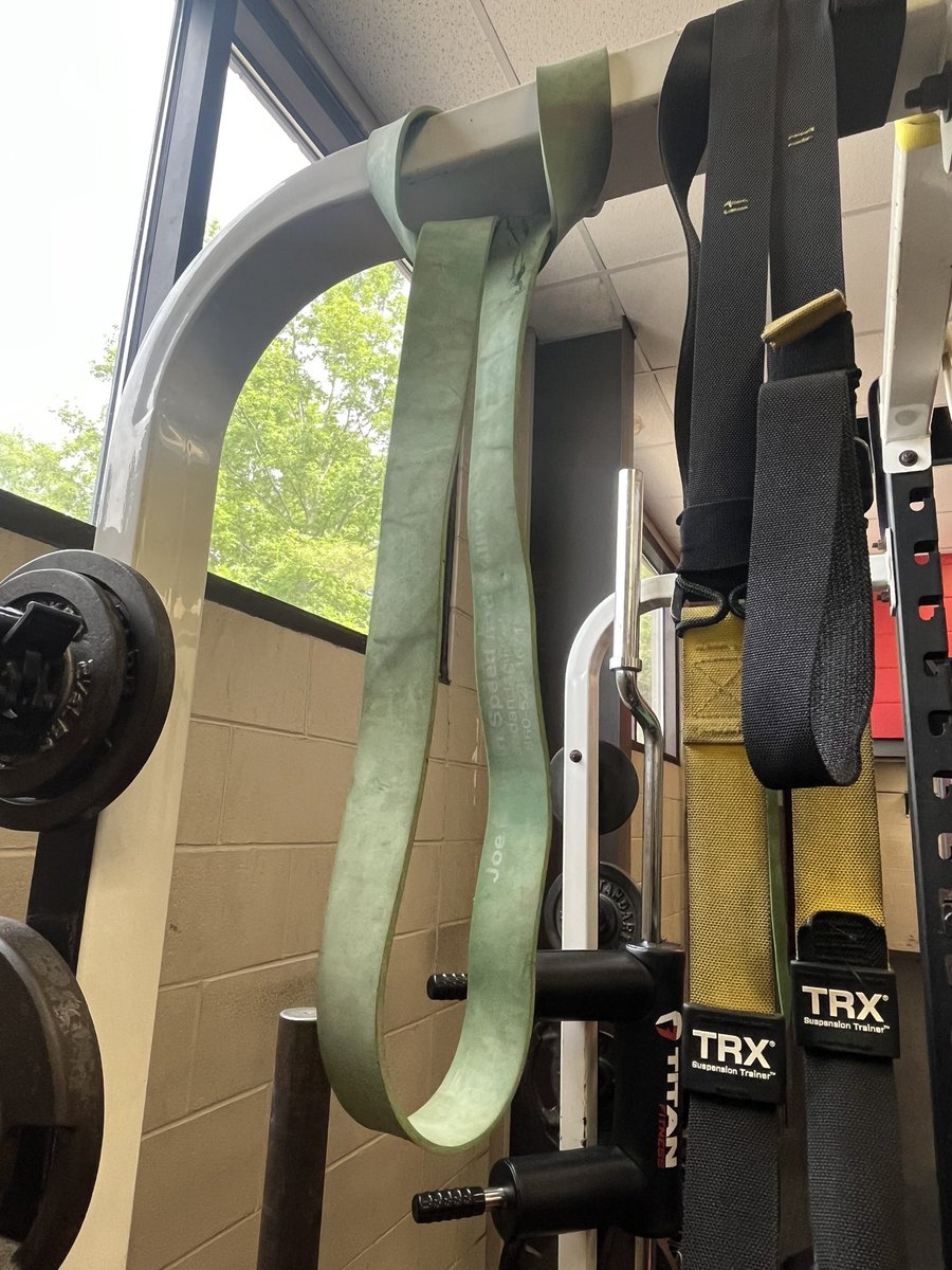 Me: “Three sets of 20 on face pulls.”

9th grader: