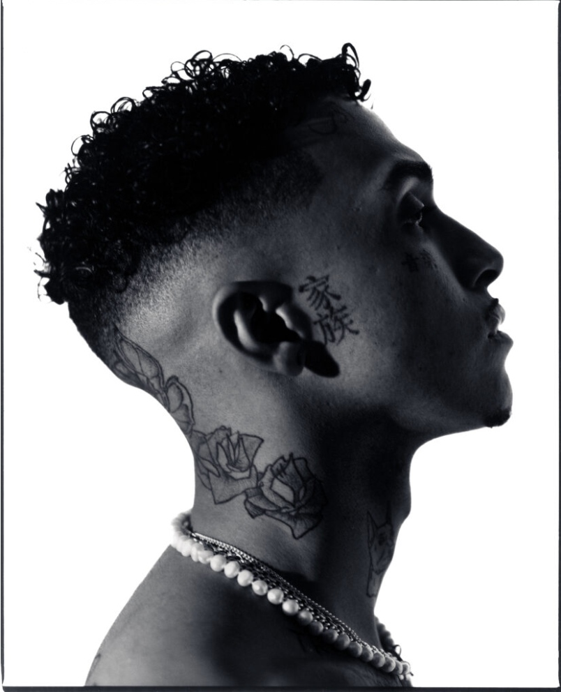 [MAGAZINE] DEYAZ [SS23 ISSUE]

vipermag.com/2023/07/14/mag…
