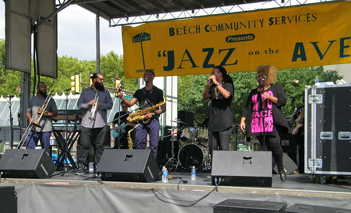 MrPuzzles2014's tweet photo. Philadelphia’s annual Jazz On The Ave Music Fest takes place this Saturday, July 15th. Enjoy an afternoon of electrifying musical performances by amazing artists along with a festive outdoor marketplace. Get all the details.  https://t.co/CFQUuAaAps #PuzzlesForUs  #JazzOnTheAve https://t.co/Xzzl1SIar5