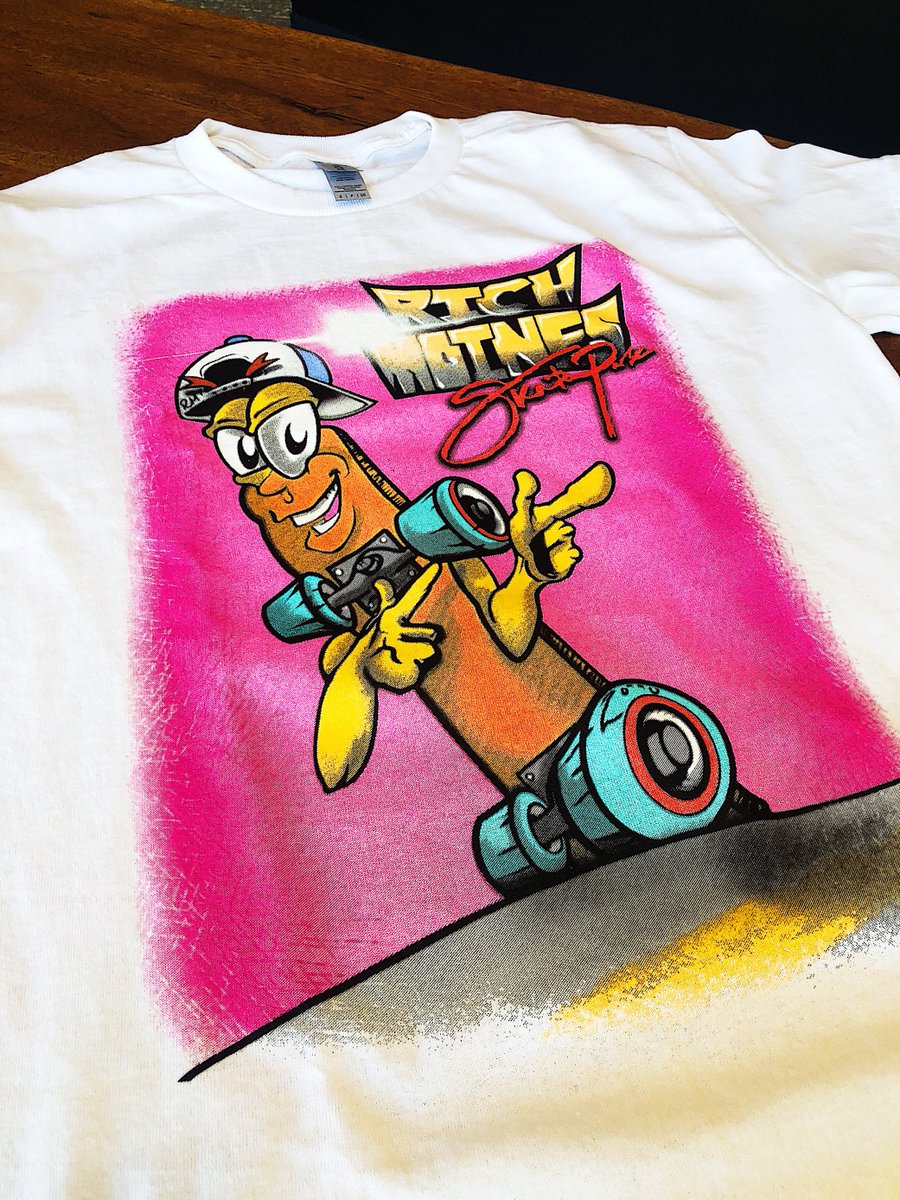 brokenarrowwear's tweet image. Major heart eyes for this custom screen printed t-shirt 😍😍😍 The colors are seriously popping and it’s bringing the fun factor to a whole new level! 🔥🔥🔥 

#customscreenprinting
#customtees