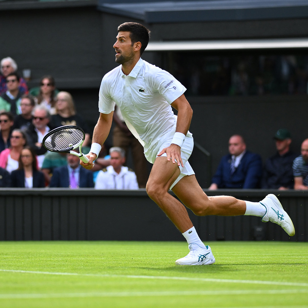 It’s a 5th straight final in London for @djokernole on Sunday - we’re right behind you Novak! 🍓🌱 #ASICSTennis 📷 Corinne Dubreuil