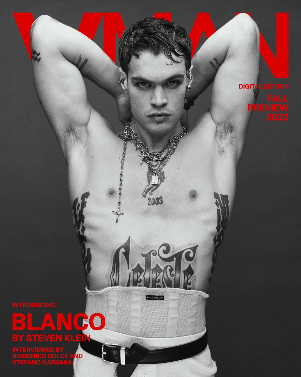 MaleFashTrends's tweet image. El cantante italiano #Blanco protagoniza tres portadas para EVMANMagazine frente a la cámara de #StevenKlein buff.ly/3pHtnx9