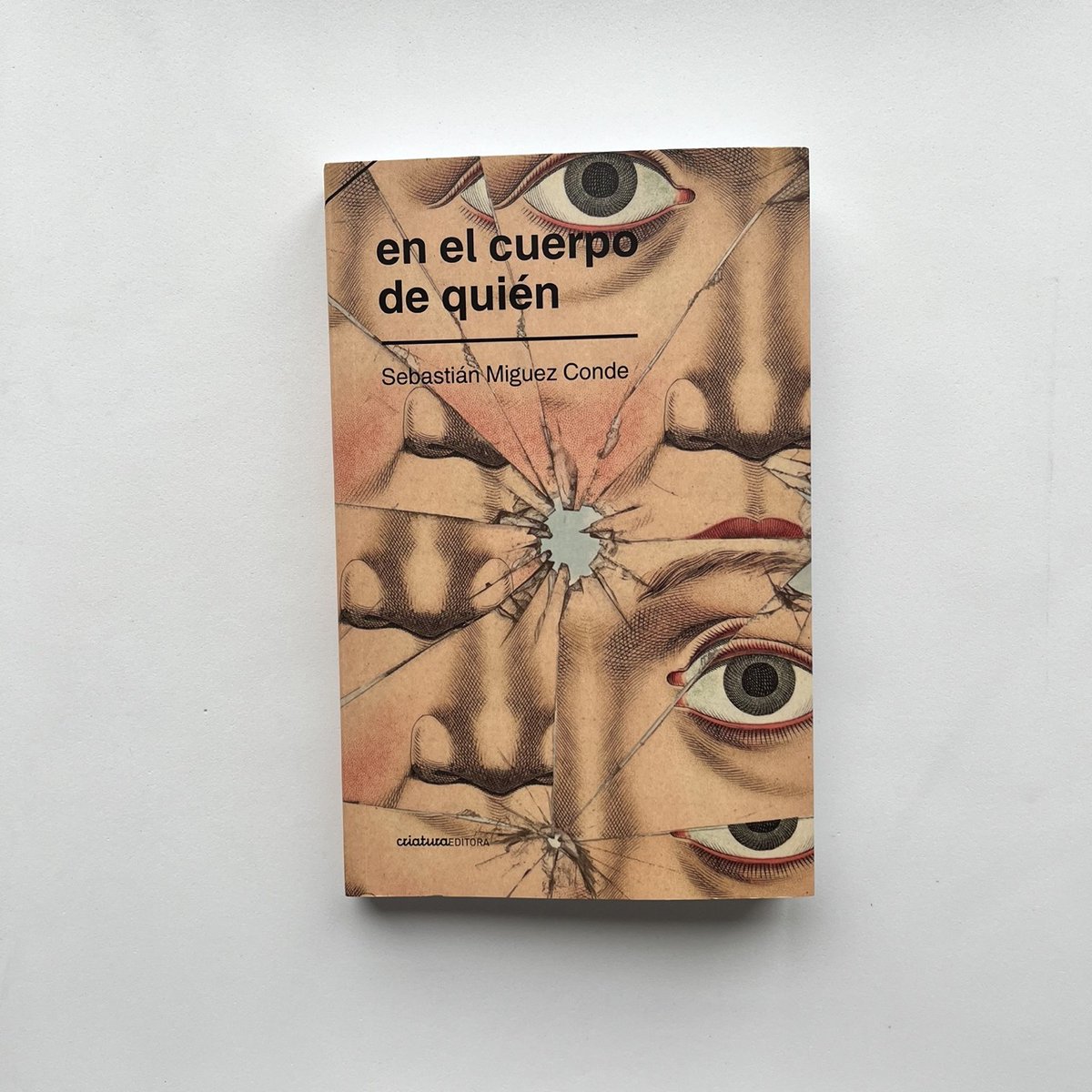 Criaturaeditora's tweet photo. En el cuerpo de quién, de @CondeMiguez en la columna de Joanna Peluffo de @DelSolUy ahora mismo.
📚💫
https://t.co/jw3nrMm2rc https://t.co/IG54p6yExp