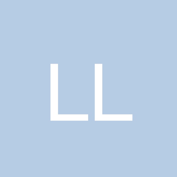 So good I had to share! Check out all the items I'm loving on <a href="/Poshmarkapp/">Poshmark</a> #poshmark #fashion #style #shopmycloset #meettheposher: posh.mk/QpqB3RyKqBb
