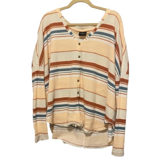 daboobieriles's tweet photo. So good I had to share! Check out all the items I'm loving on @Poshmarkapp #poshmark #fashion #style #shopmycloset #asuwish #augustsilk #urbanoutfitters: https://t.co/snQBy6KNzC https://t.co/WPo60zzqsL