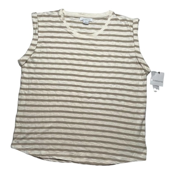 So good I had to share! Check out all the items I'm loving on <a href="/Poshmarkapp/">Poshmark</a> from <a href="/SandraR68637061/">Sandra Ray</a> #poshmark #fashion #style #shopmycloset #relativity #forever21 #lizclaiborne: posh.mk/w0BmoNQbmBb