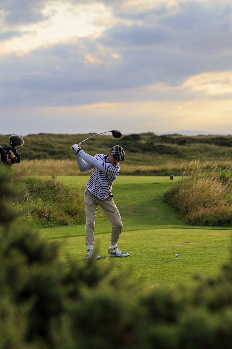 Peter Finch tweet media