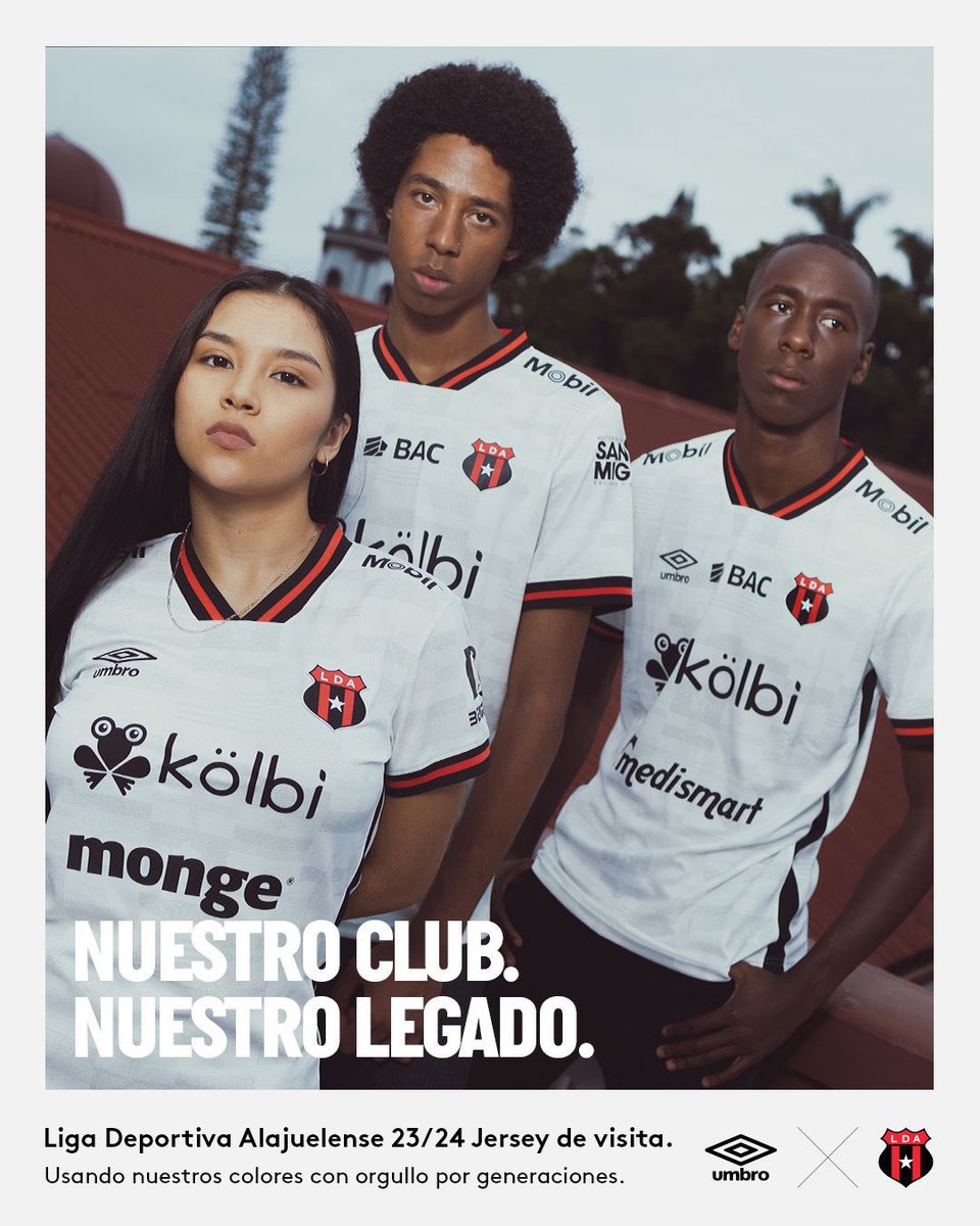 Yo sigo insistiendo que hay alguien en mercadeo  de <a href="/ldacr/">Alajuelense</a> que es infiltrado y funciona para otra institución deportiva.

Siempre hay algo para que se hagan memes o mofa de los manudos,  y si no vean esta foto y juzguen ustedes.

#moradoinfiltrado