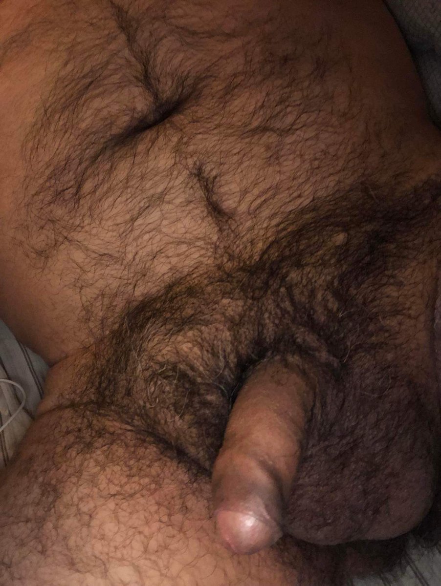papitos3x's tweet photo. Como me encantan los papis peluditos, este papi me mando un video sacándose la Lechita que rico 😋🥵 
#papi #maduro #penes #vergagruesa #vergalinda #morbo #morboenbaños #morbopúblico #JungKook #JungKookOnGMA #packs https://t.co/rVNQ8CAwSj