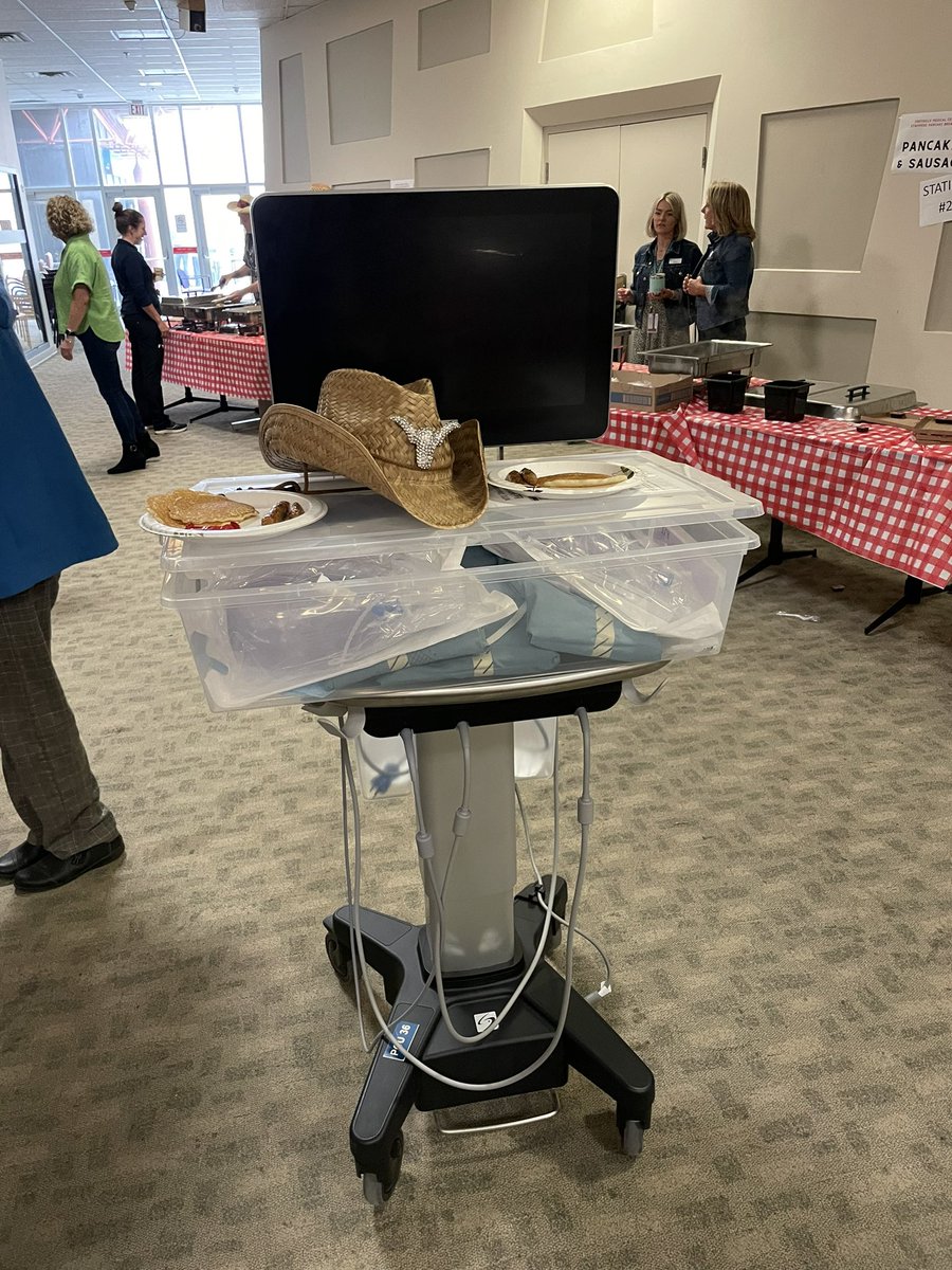 Robert Hurowitz (@rhurowitz) on Twitter photo The machine wants to do the thora but went on a very Calgary field trip first… <a href="/md_sspence/">Stewart Spence</a> <a href="/IM_POCUS/">Irene Ma</a> <a href="/JaneveDesy/">Janeve Desy</a> <a href="/WalshMH/">Michael Walsh</a> <a href="/LeoS_GIM/">Leo Smyth</a> The machine wants to do the thora but went on a very Calgary field trip first… <a href="/md_sspence/">Stewart Spence</a> <a href="/IM_POCUS/">Irene Ma</a> <a href="/JaneveDesy/">Janeve Desy</a> <a href="/WalshMH/">Michael Walsh</a> <a href="/LeoS_GIM/">Leo Smyth</a>