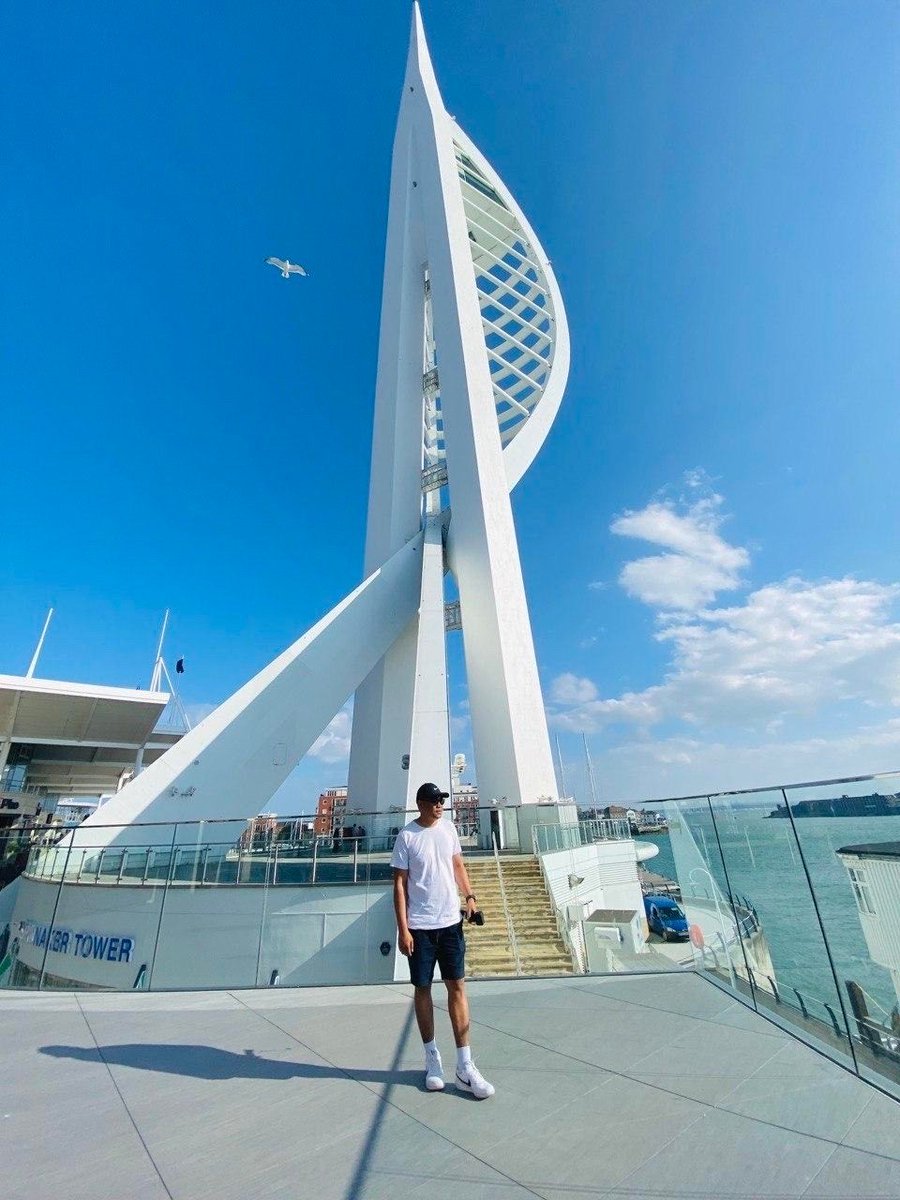 Wonderful pic by @paulharvinr featuring our tower! Tag us in our pics and be featured as part of our #FridayPhoto 😎 #SpinnakerTower #VisitPortsmouth #FridayPhoto #FunDayOut #GunwharfQuays #LovePortsmouth #DayTrip