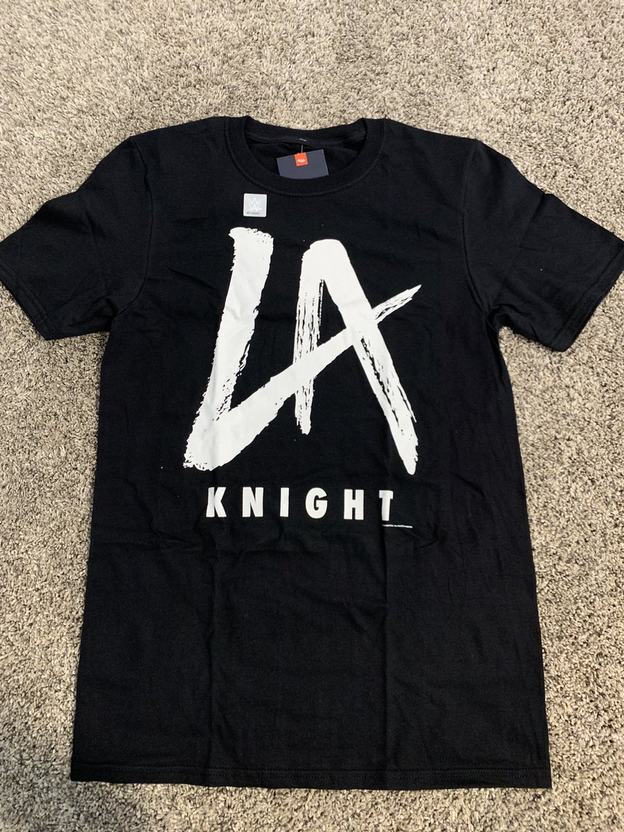 LAKnightenger's tweet image. Remember that today is #FridayKnight day! The day where every Friday, the #YEAHMovement wears their favorite Megastar Merch wherever they go. And tonight is #FridayKnight #SmackDown! With everyone saying LA Knight, YEAH! Don’t forget to join the movement at @YEAHMovement_