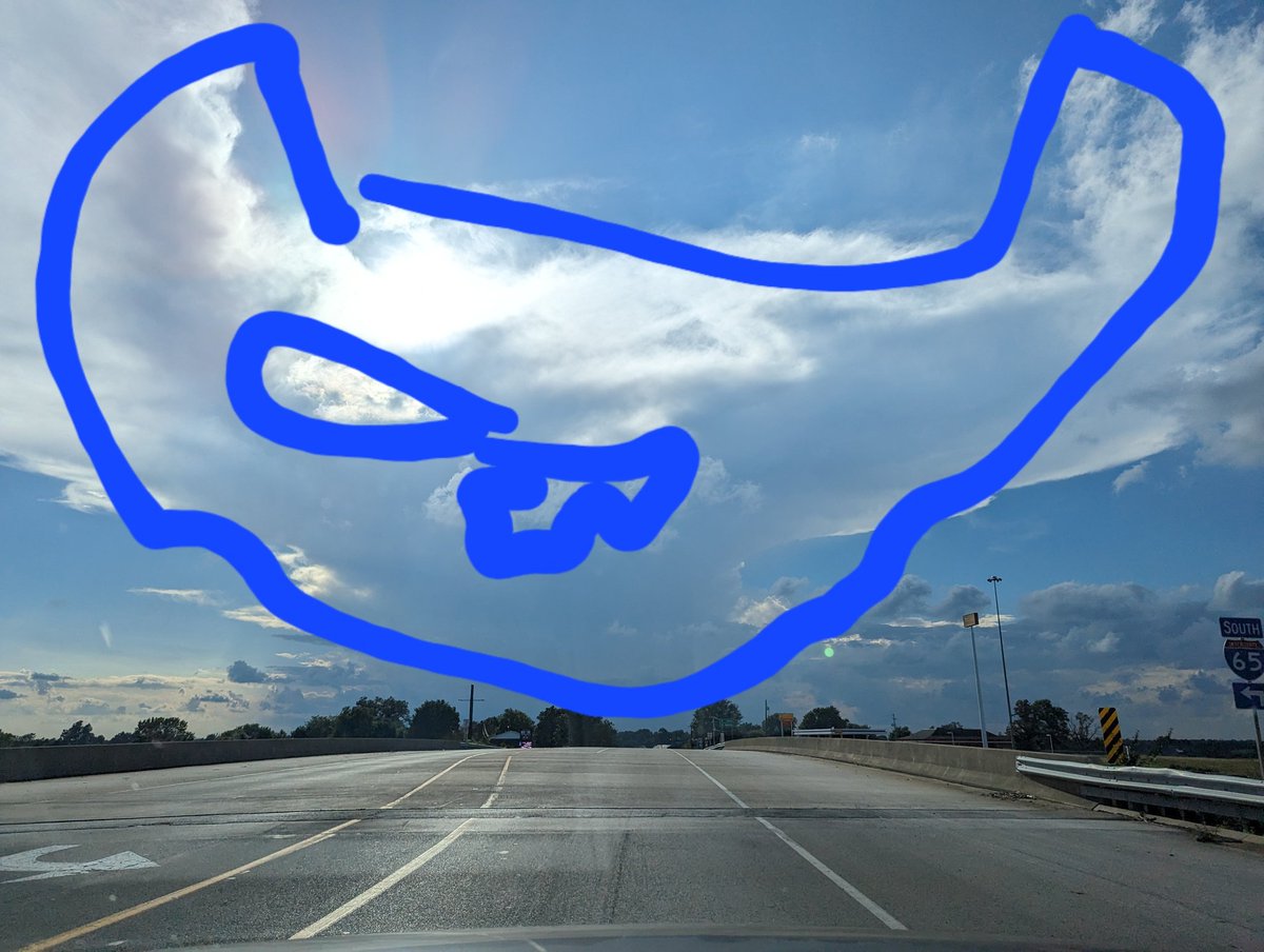 MicroT17's tweet photo. @crispytaytortot As drawn in a car on a bumpy dirty road https://t.co/xxDs4zRRK0