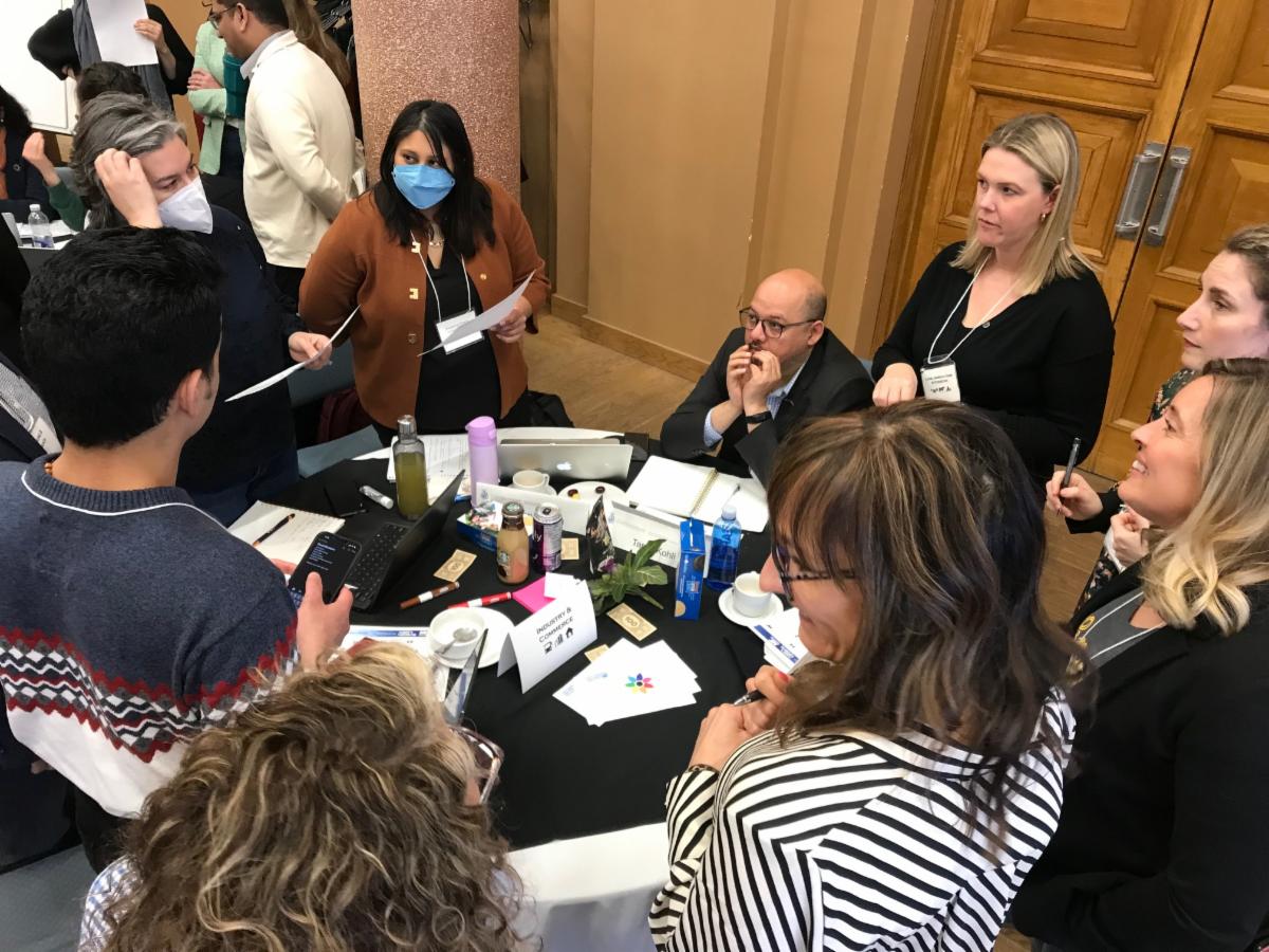 Experiential learning in #ESG, #Sustainability &amp; #Social #Impact at its finest. A #real-world #capstone project, personal #mentor with #subject #matter #expertise &amp; learning from your #peer professionals. #Apply #Now July 31st FINAL Deadline: conta.cc/3IcjE61