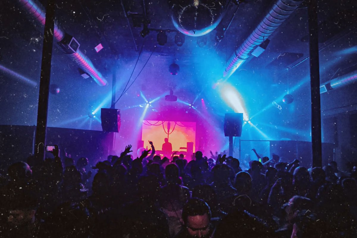 Radiencelive's tweet photo. I’ll once again be returning to @catchonela on August 5th. Limited Free Entry with RSVP available at the link in my Bio. 

•
•
•
•
•
#partylikeitshot #edm #housemusic #bassmusic #dancemusic #live #la #catchonela https://t.co/FOmg9Zra16
