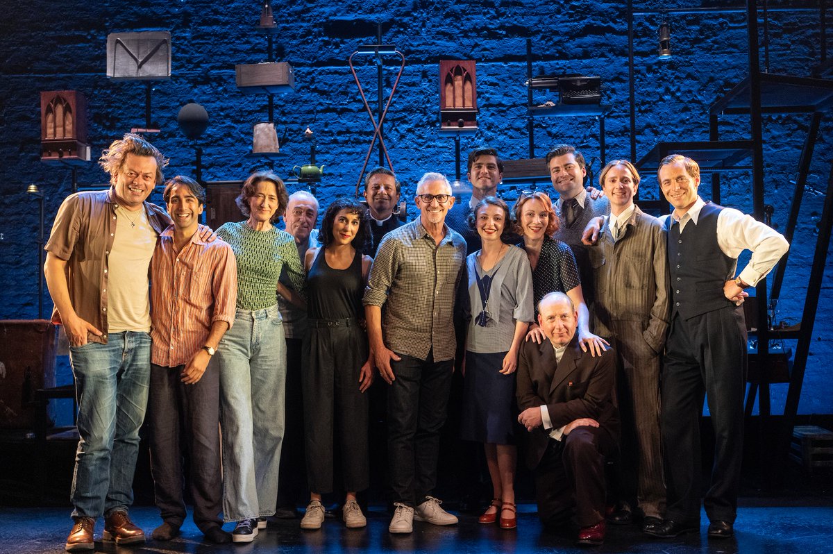 Donmar Warehouse tweet media