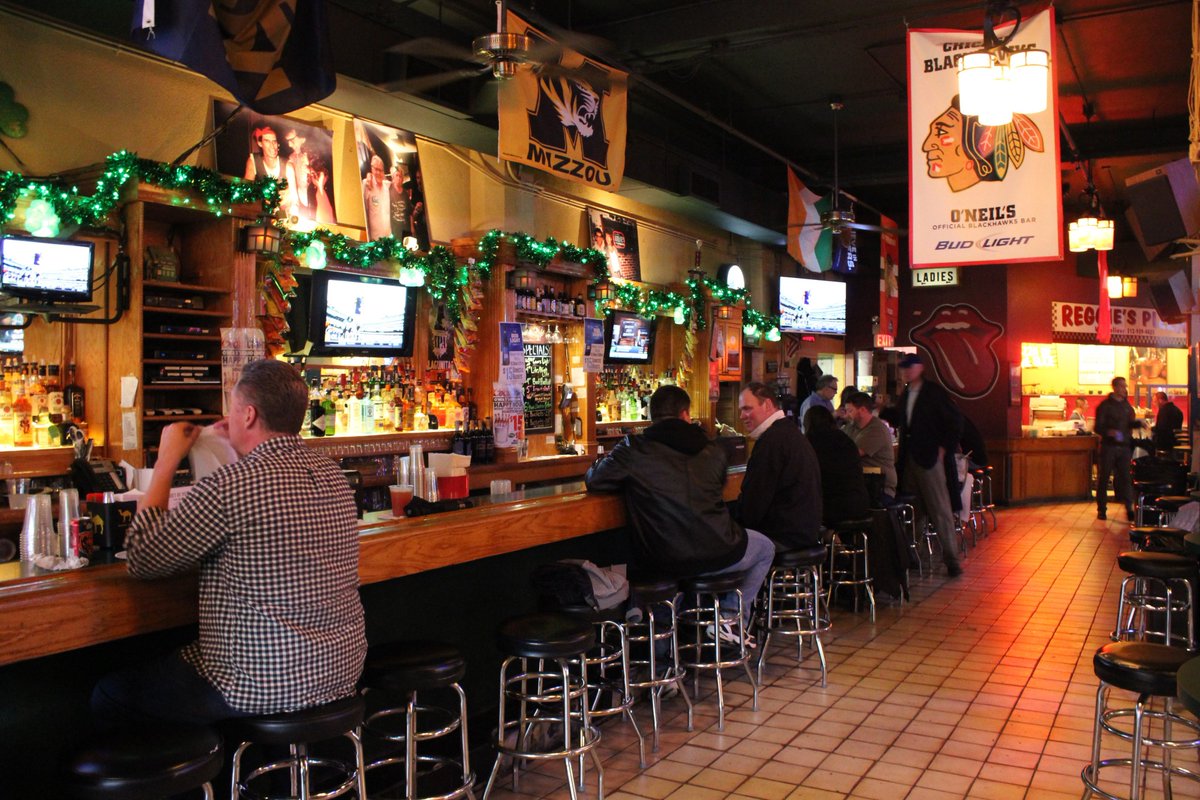 ONeilsonWells's tweet photo. $10 can of beer &amp; shot of whiskey special! #WishYouWereBEER https://t.co/4SFOc71Ba0