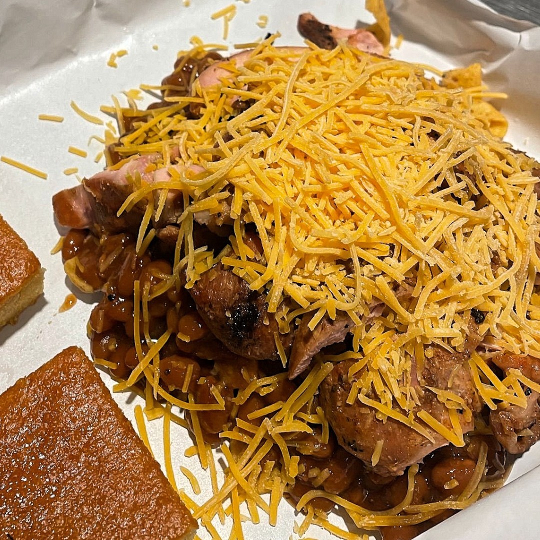 Frito Pie Fridays are the best! 🔥😋 #tgif #pappyssmokehouse #pappysstpeters #fritopie #barbecue #bbq #sthcharleseats #stcharlesfoodie #lunch #dinner #weekend