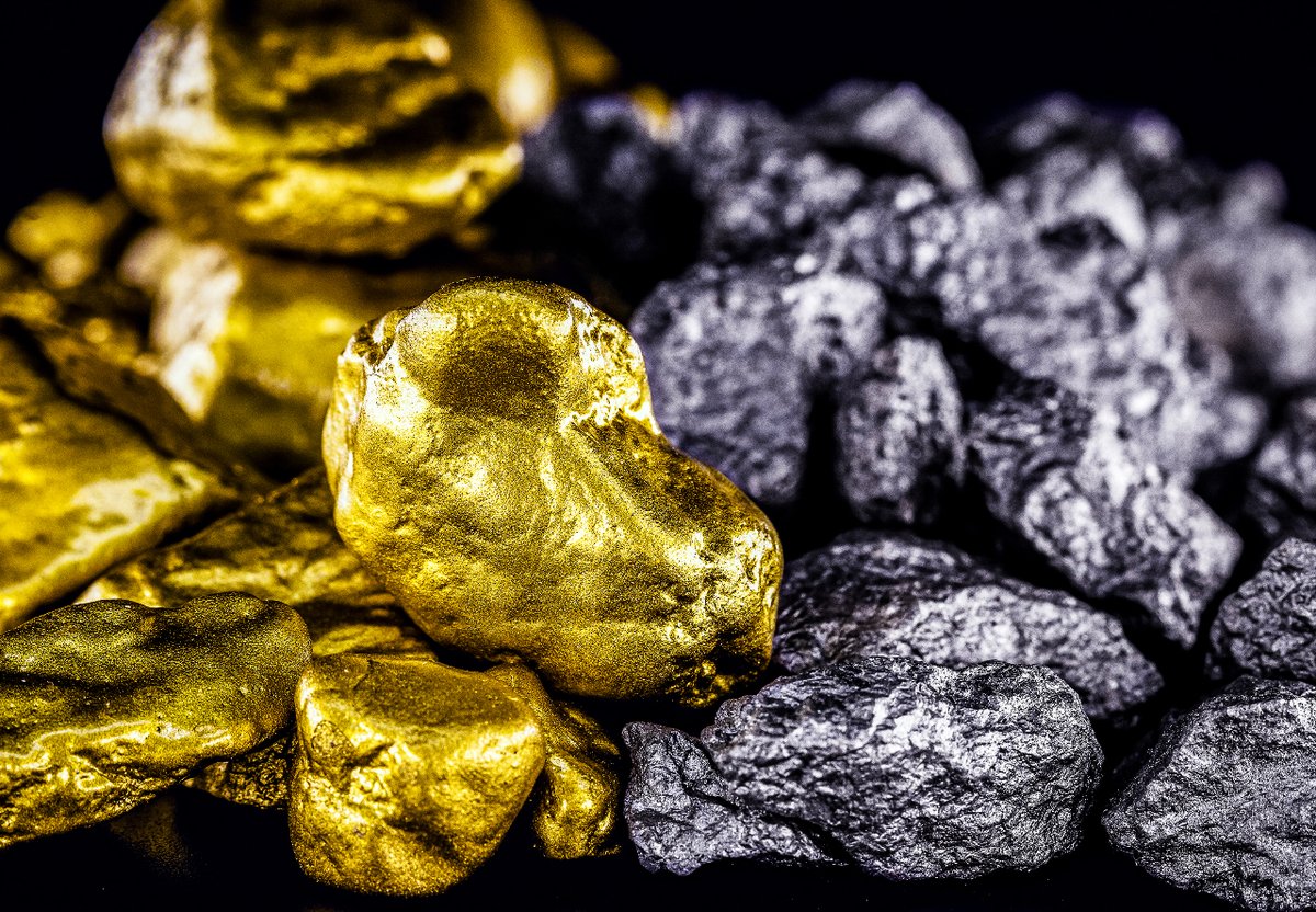 StockPulseCom's tweet photo. Inflation rising? Precious metals could be a hedge!
How do you think the precious metals market will be affected by inflation in the coming months and years?
#preciousmetals #gold #silver #inflation #huntinghiddentreasures #miningourfuture #financialindependence #investing https://t.co/JBA5COiOHp