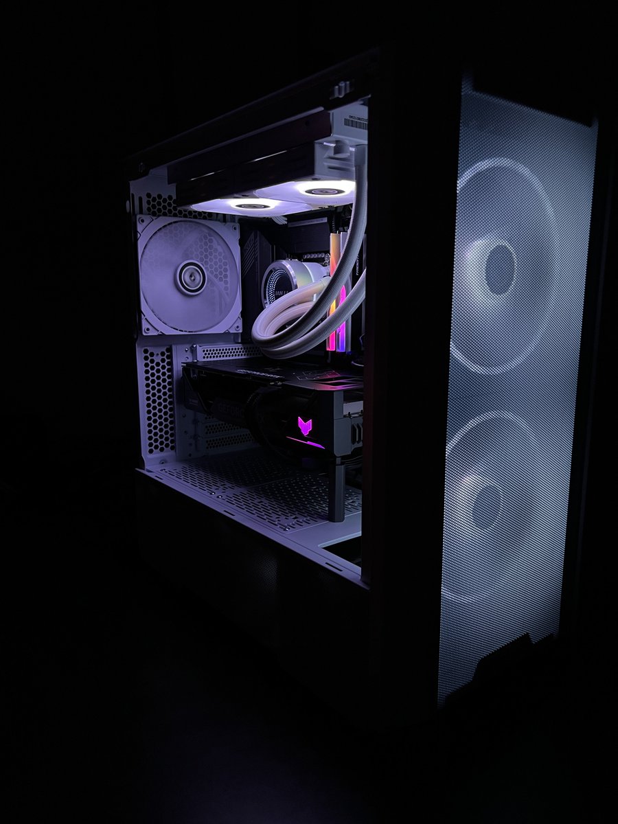 ريّان tweet media