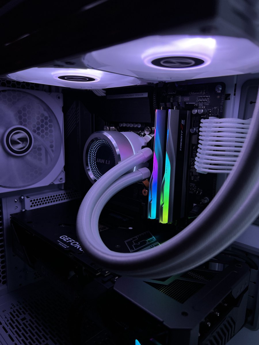 ريّان tweet media