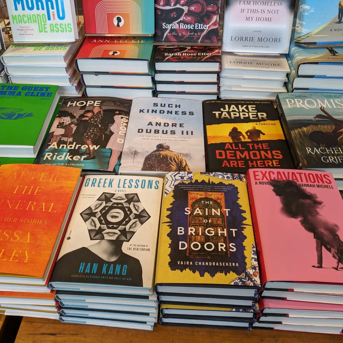 _vajra's tweet photo. signed some copies for Harvard Bookstore in Cambridge today, so if you'd like one and are in the neighbourhood ... https://t.co/ttxX1cwf4L