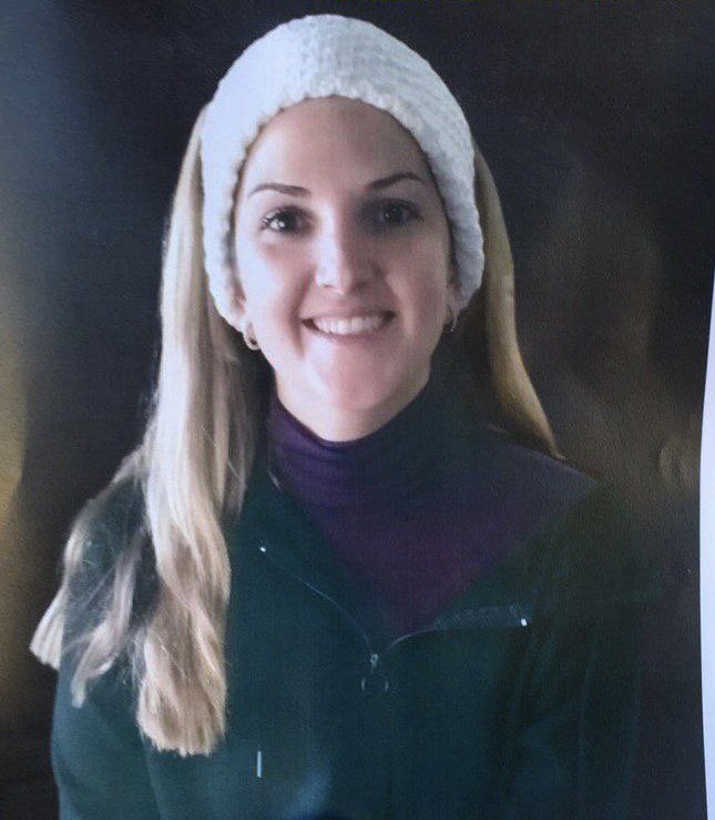 Daniel Hermoso Pérez,policia infiltrat pel PSOE,per manetenir relacions amb activistes catalanes.Ascendit i cobra 10Mil€/mes

Maria Isern Torres,policia infiltrada,pel  PSOE,per mantenir relacions amb activistes catalans

Doncs ERC,amb els seus vots,investirà PSOE

Que xulo ,oi?