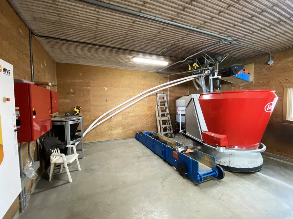 GRRobotics's tweet photo. Another Lely Vector installation that came together nicely!
This Vector will be fed from 3 tower silos.
#Grandriverrobotics #Lely #Lelyvector https://t.co/gfOAhLAaAf