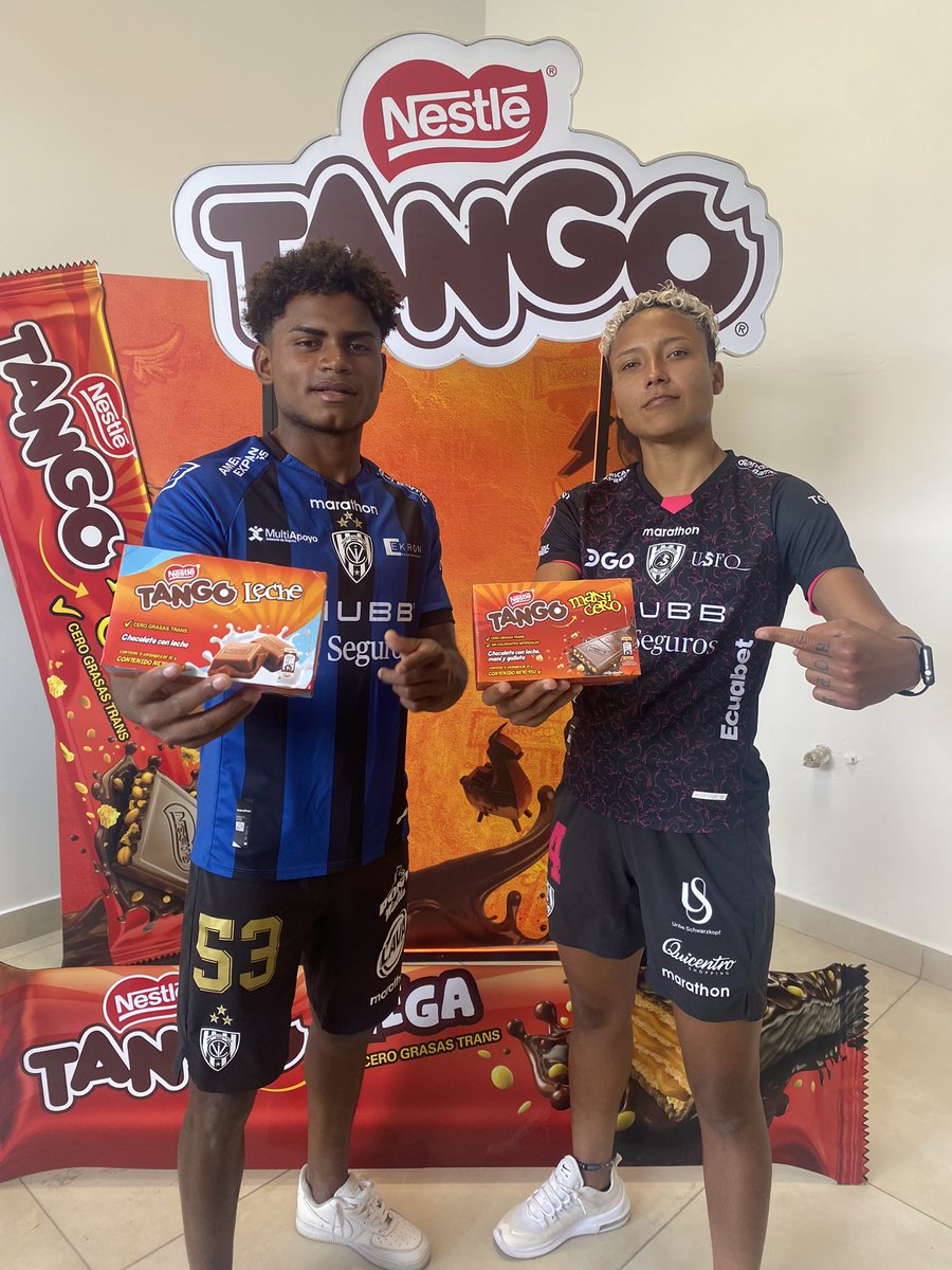 IDV_Formativas's tweet photo. Firma ✍🏻 alianza estratégica #TangoEcuador 🤝🍫⚽️ https://t.co/c0IrLuP3AT