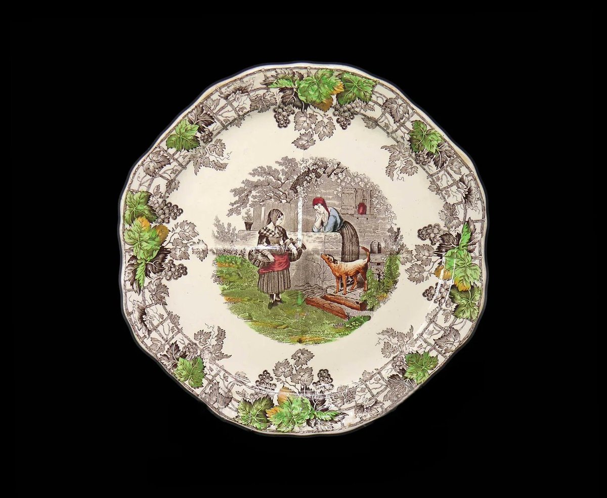 G97816960Girl's tweet photo. Spode Byron Series 1 divided | quartered luncheon or snack plate made England. https://t.co/zDgVpdVE7h via @Etsy #BuyfromGroovy #antiqueshop #tableware #dinnerware #vintagetableware #Spode #SpodeEngland #SpodeByron #EtsySellers https://t.co/xWWFkrWULS