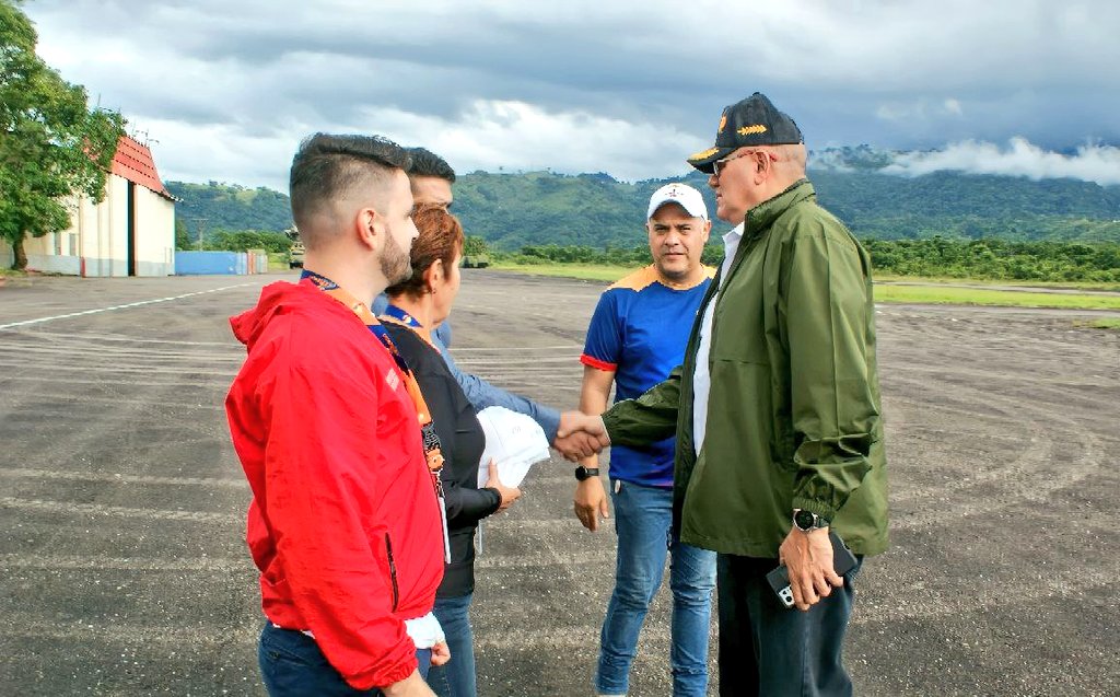 MinAlimenVen's tweet photo. #Táchira | Estado Mayor Regional de Alimentación recibe la visita del ministro @LealTelleria en jornada de trabajo de evaluación para seguir fortaleciendo la política pública alimentaria del Gobierno Nacional en beneficio del pueblo.

#ConMaduroMásPueblo
#AlimentaciónEsBendición https://t.co/wHs8xqotPy