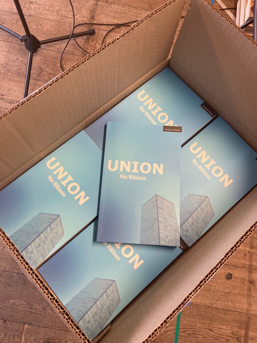 RuaArts's tweet image. Playtexts have arrived ready for previews next week!

Huge thanks to @MethuenDrama we can’t wait to dive in.

19 July - 12 Aug @arcolatheatre 
🎟️ arcolatheatre.com