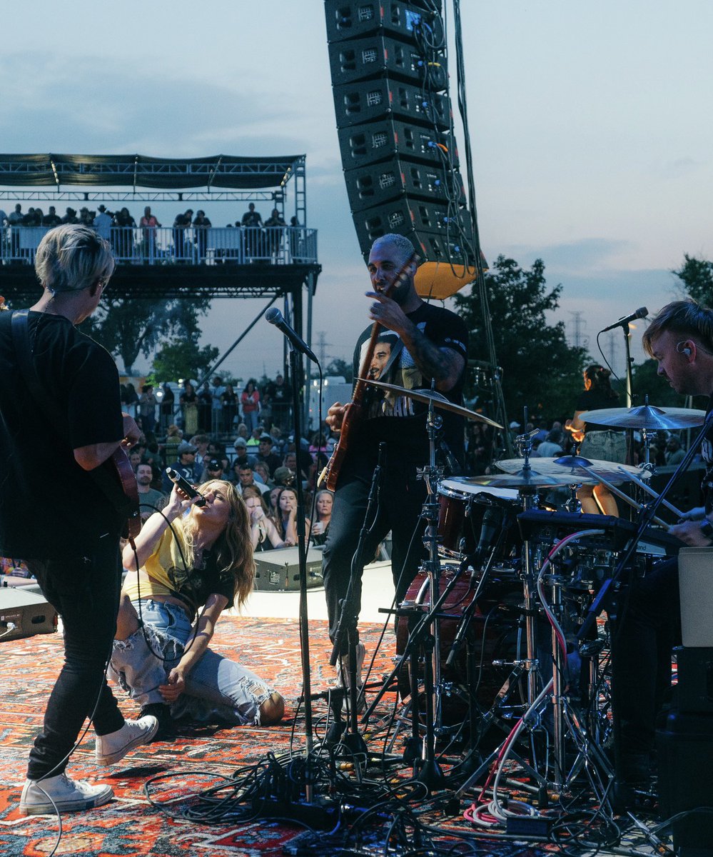 IngridAndress's tweet photo. festival of the lakes. Hammond, IN ✨

📷 Bridget Craig https://t.co/IPqWqxZAgu